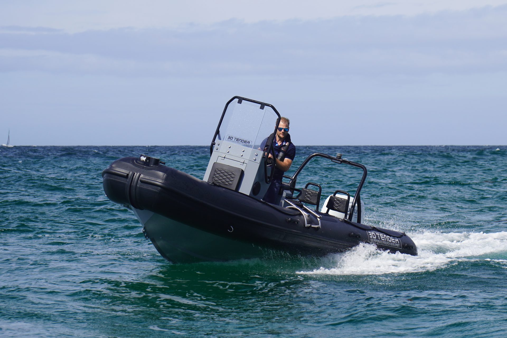3D TENDER Nividic 550