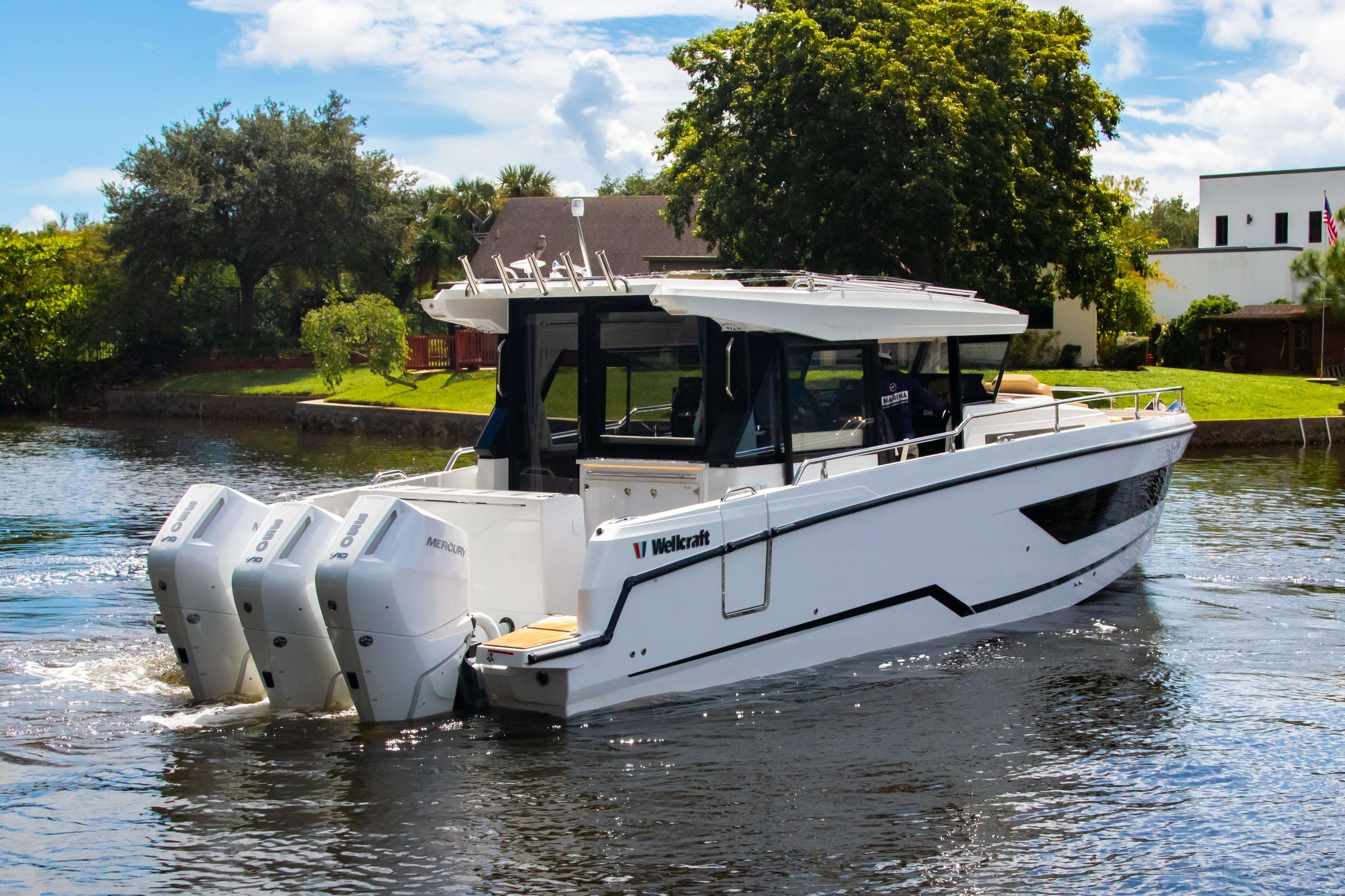 WELLCRAFT 38 EXPLORER
