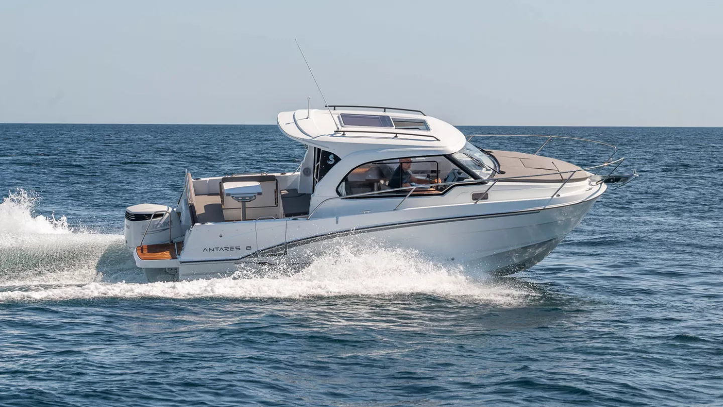 BENETEAU ANTARES 8 OB V2