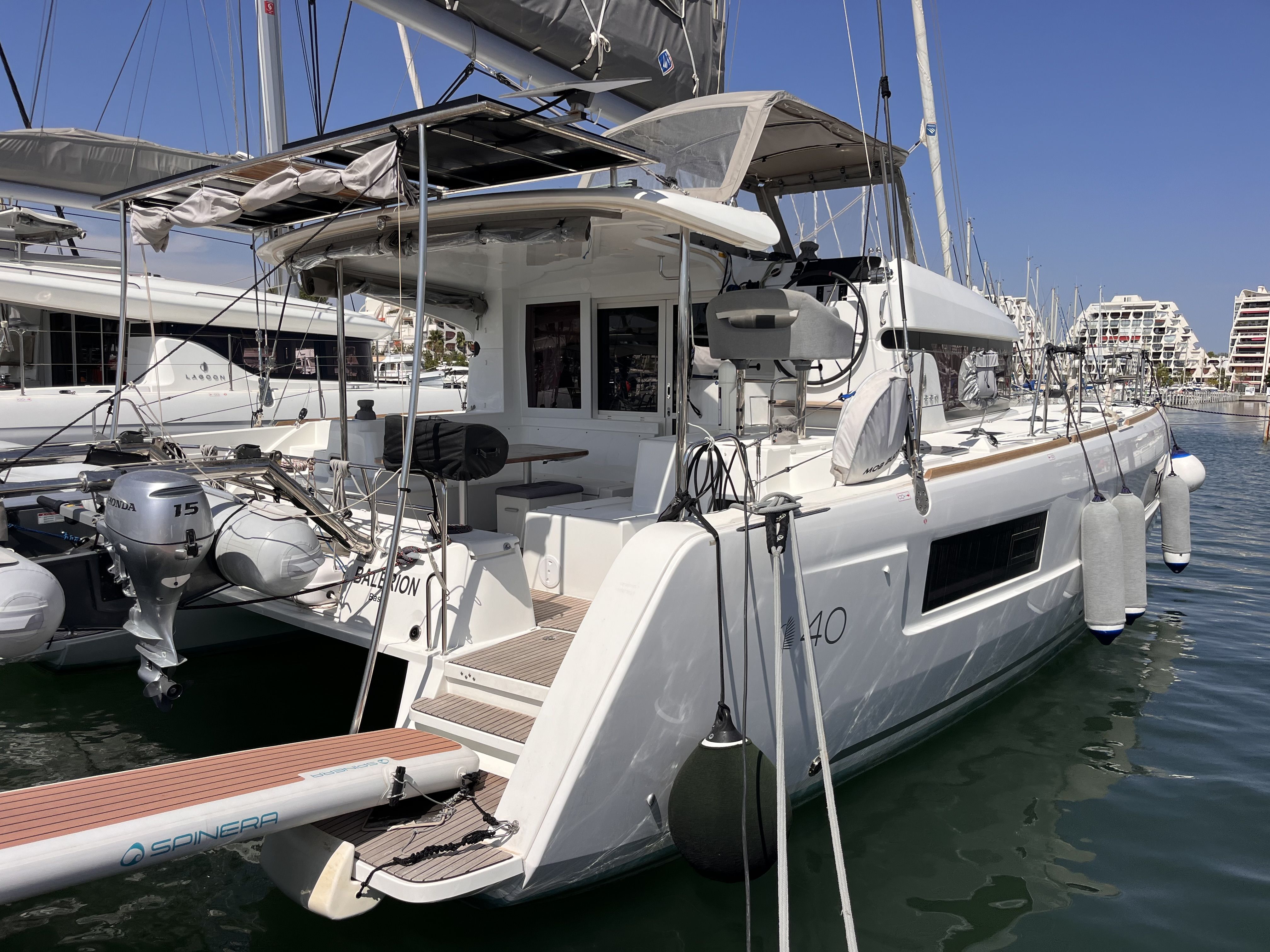 LAGOON 40