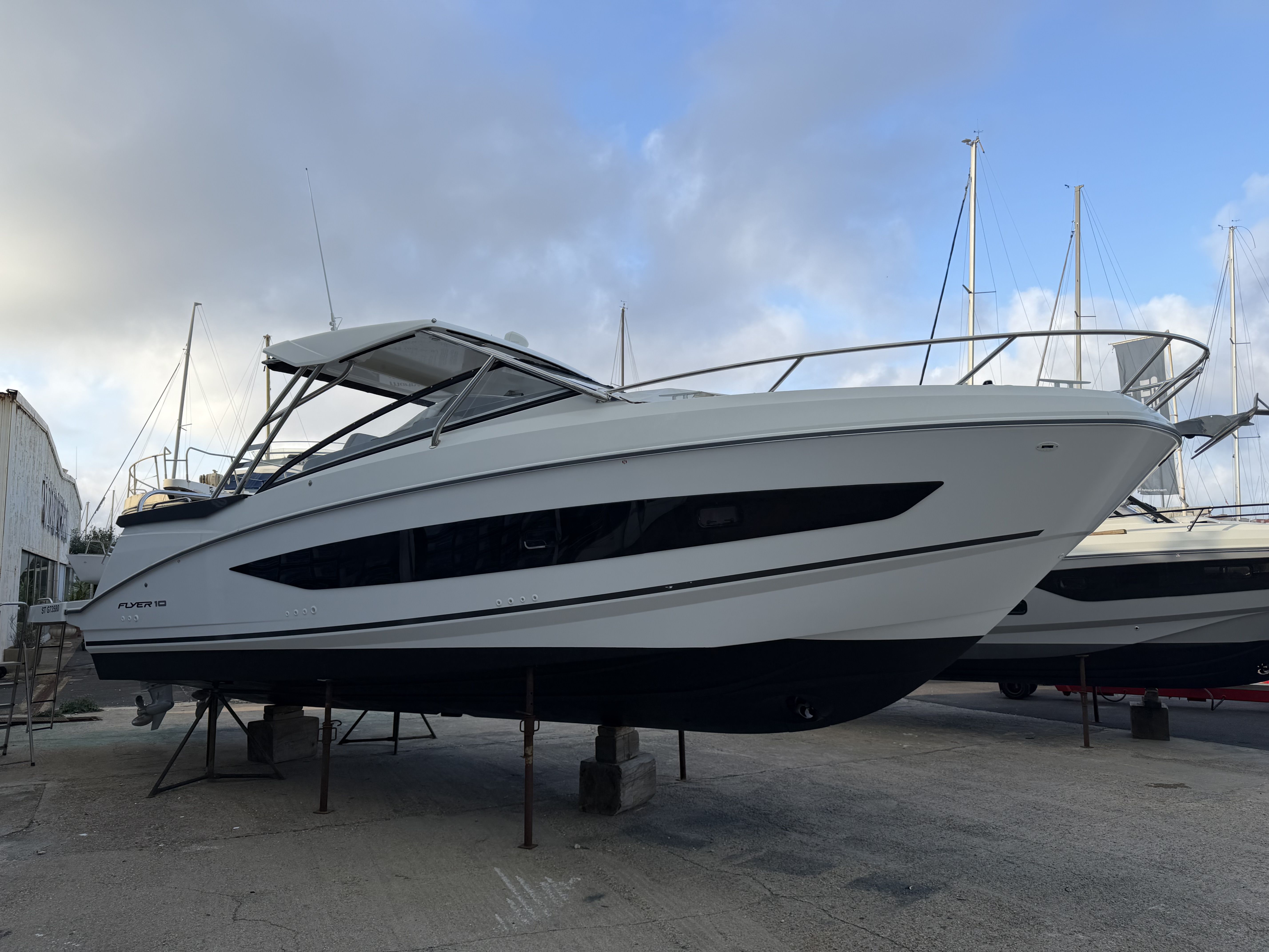BENETEAU FLYER 10