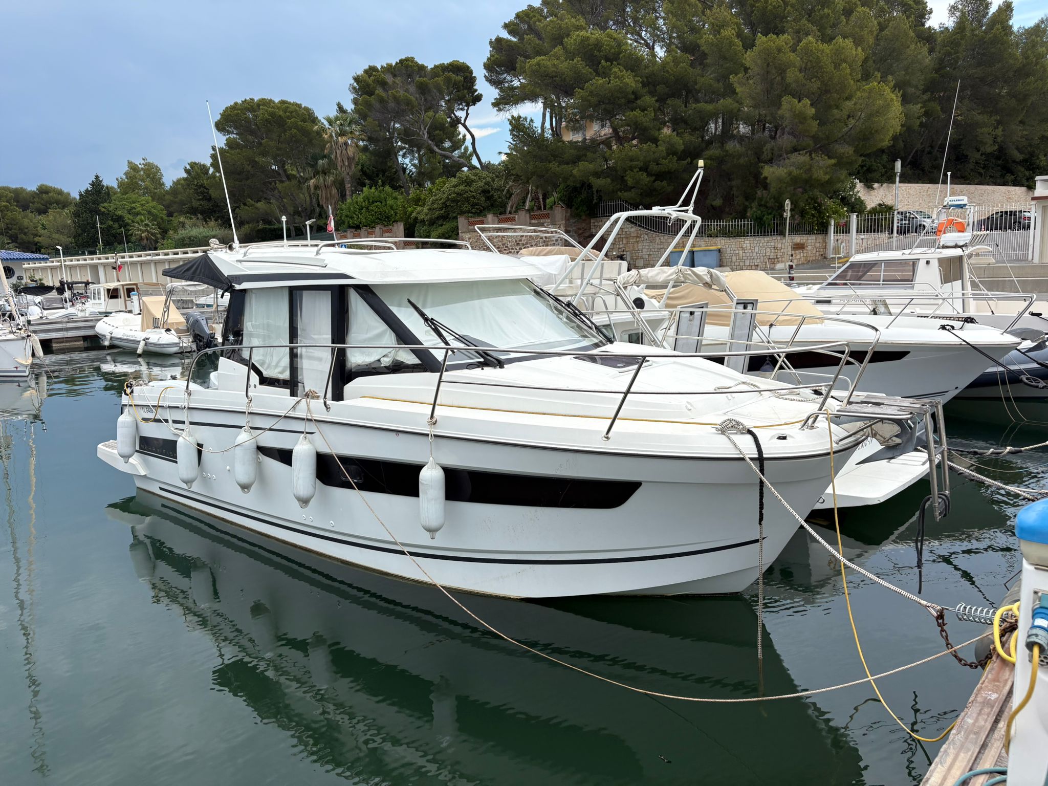 JEANNEAU MERRY FISHER 895