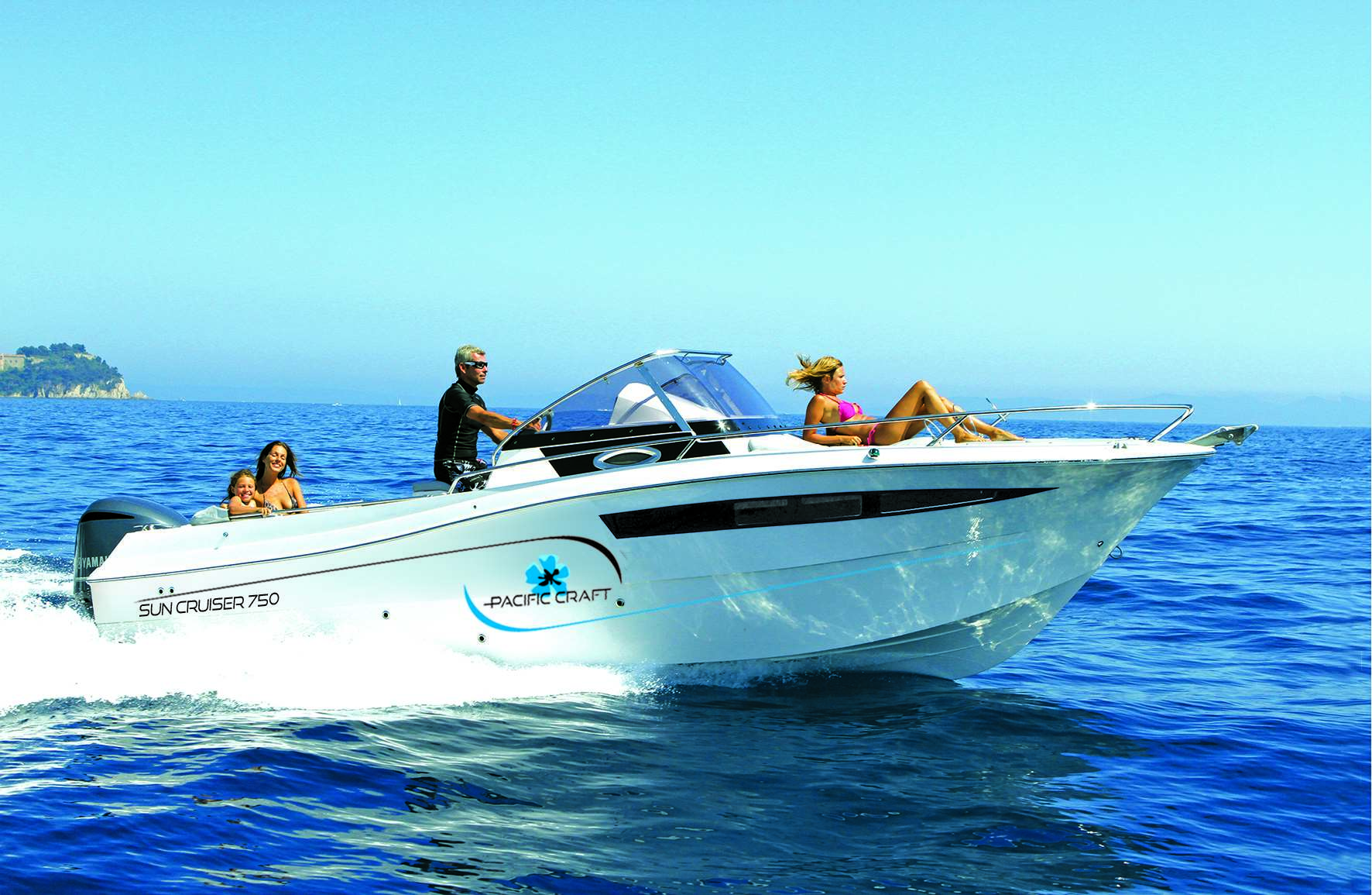 PACIFIC CRAFT 750 Sun Cruiser