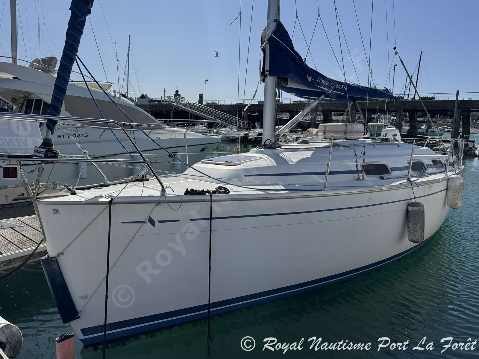 BAVARIA 30 CRUISER