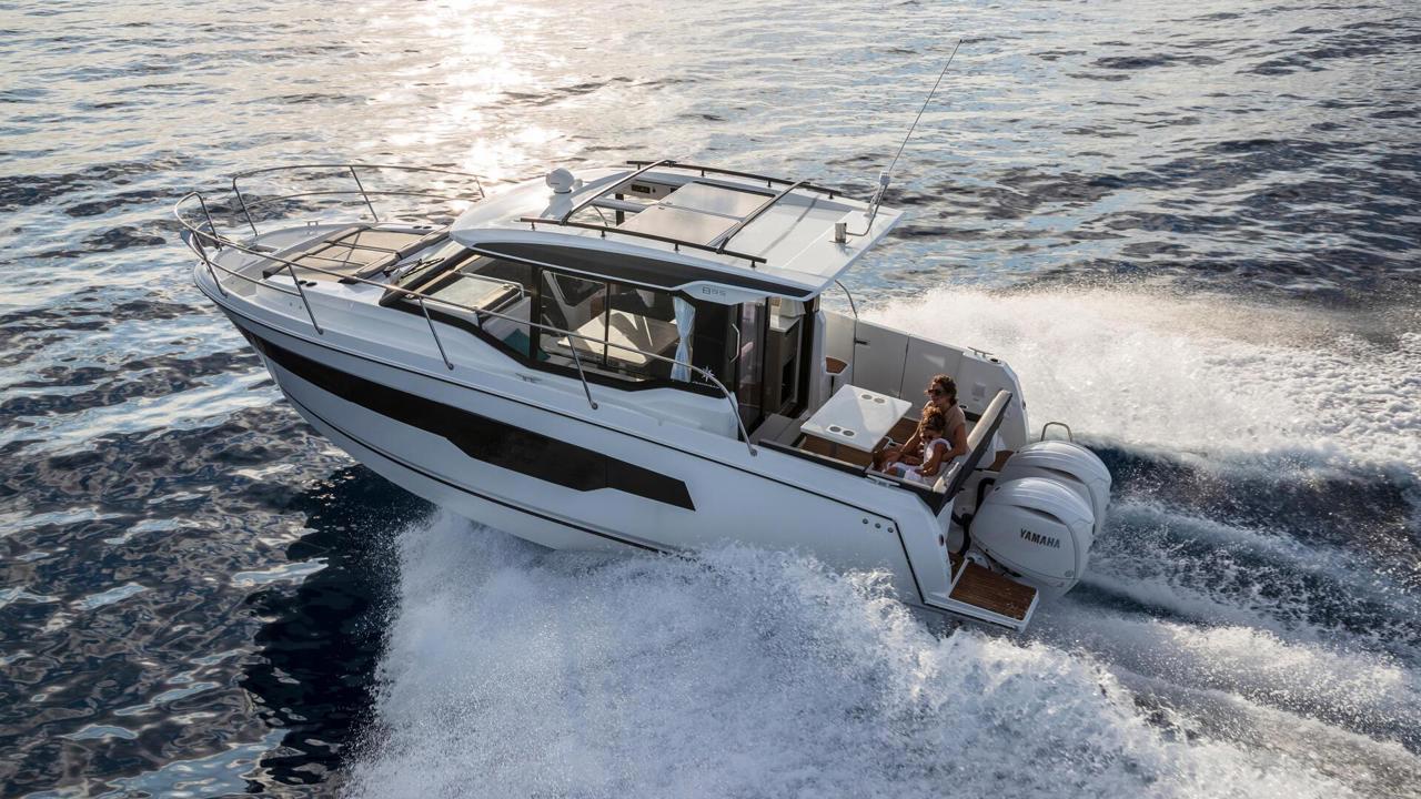 JEANNEAU Merry Fisher 895 Série 2