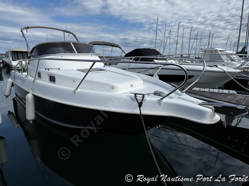 B2 MARINE CAP FERRET 752 CRUISER