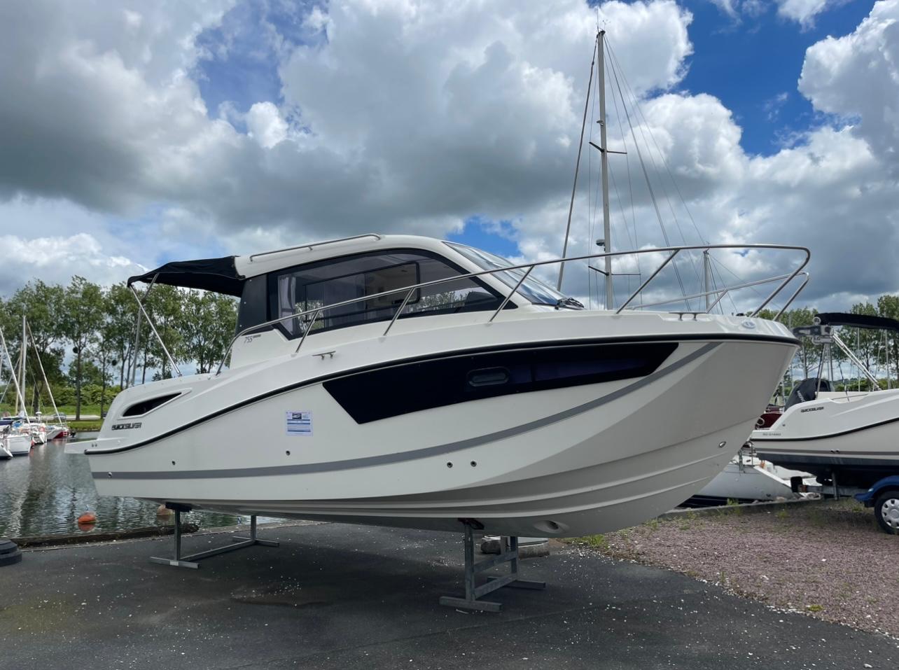 QUICKSILVER ACTIV 755 WEEKEND
