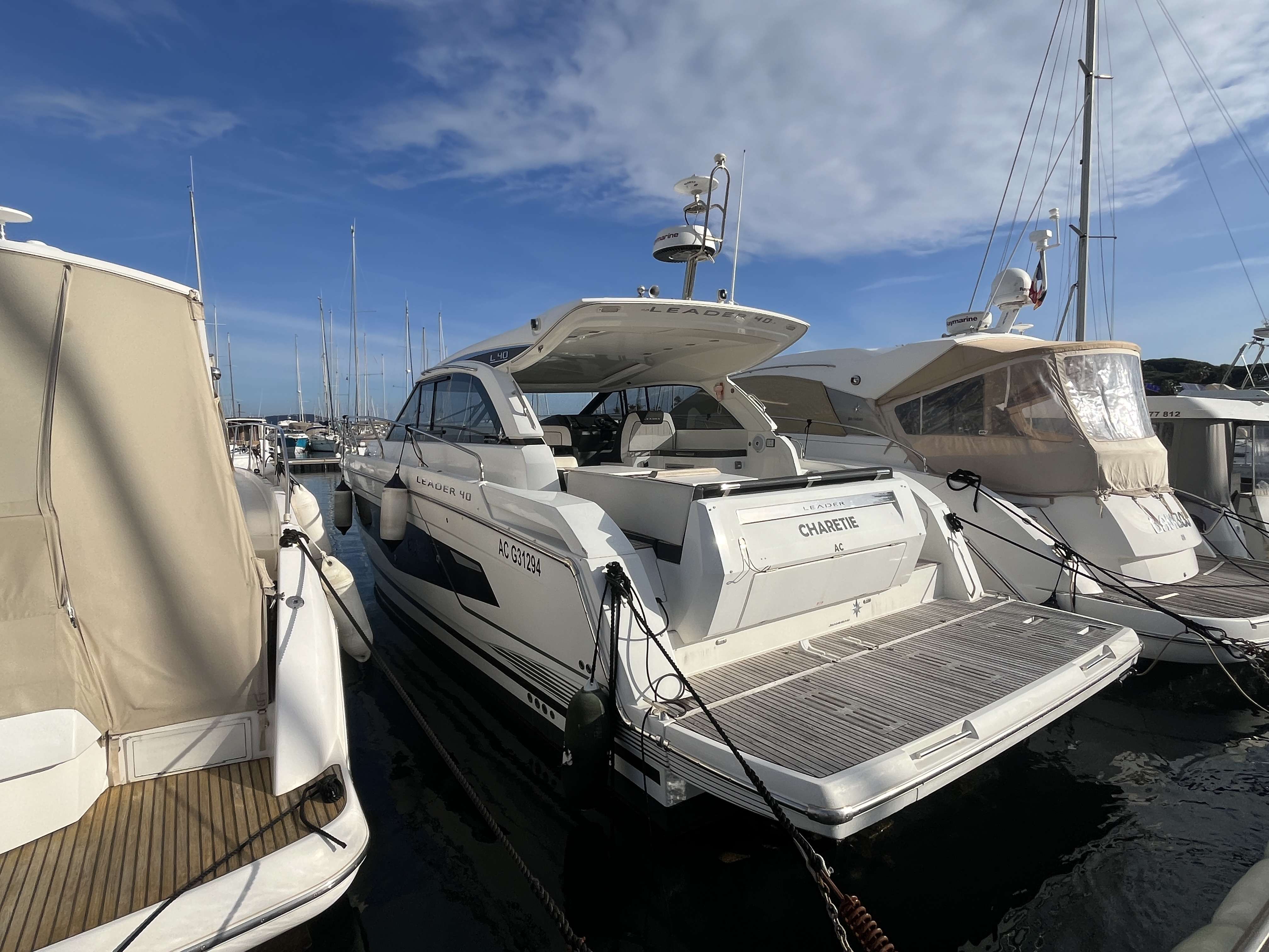 JEANNEAU LEADER 40