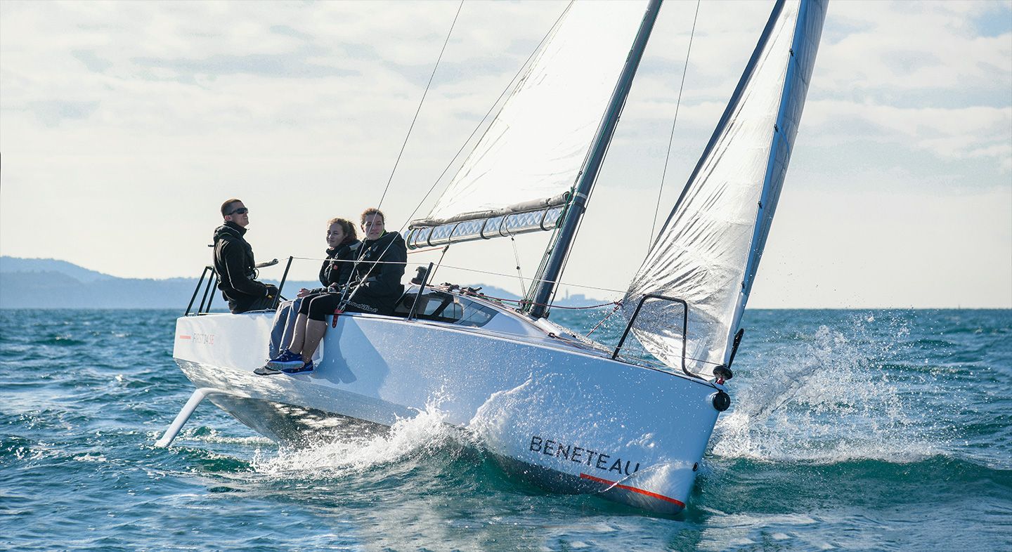 BENETEAU FIRST 24 SE