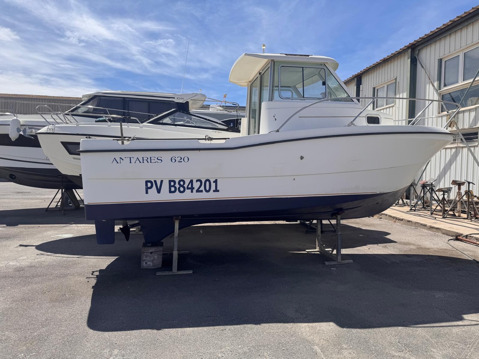 BENETEAU Antares 620