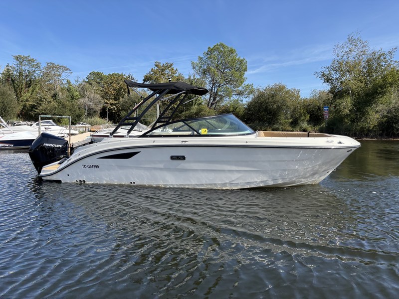 SEA RAY 230 SDX