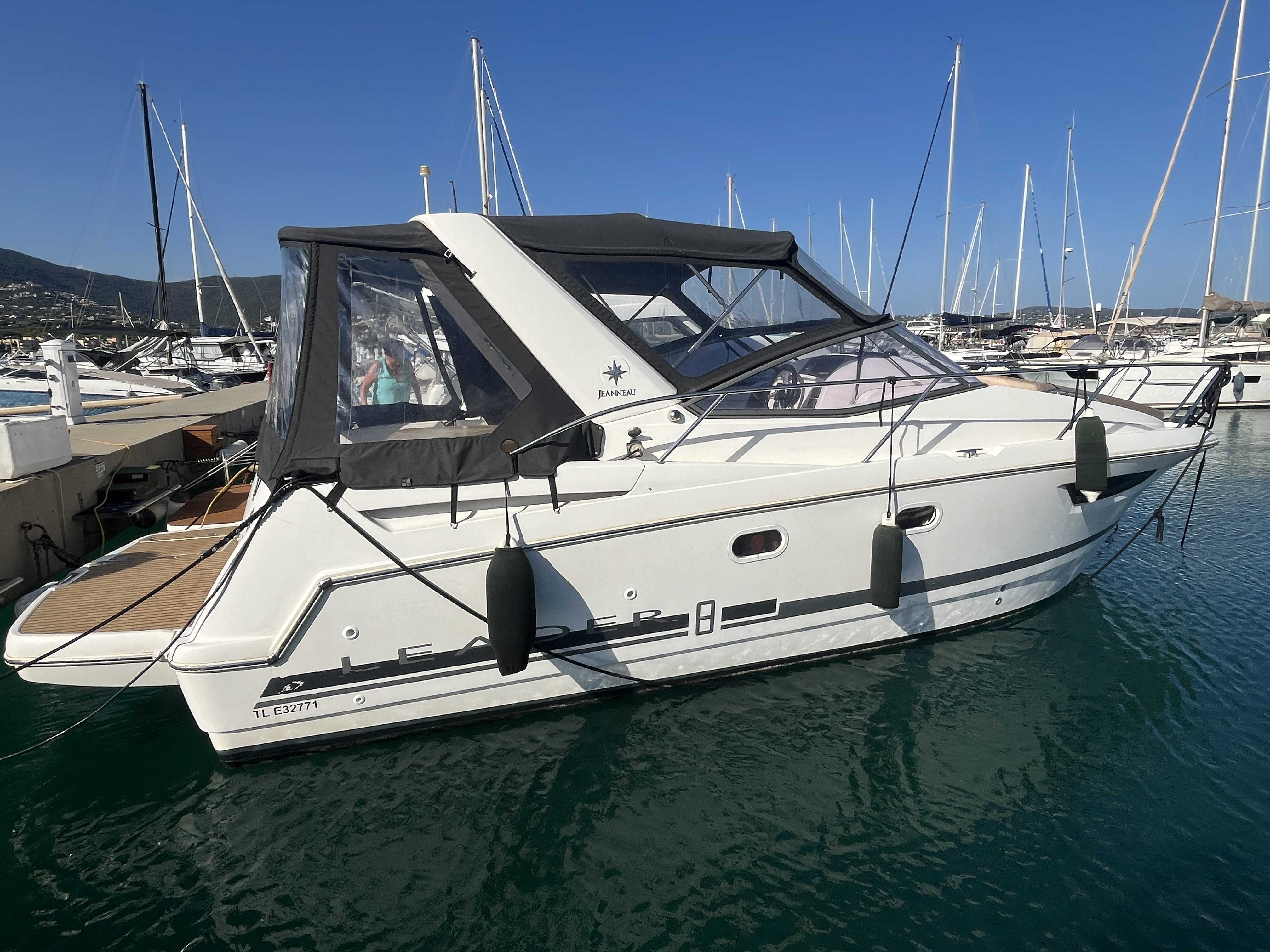JEANNEAU LEADER 8