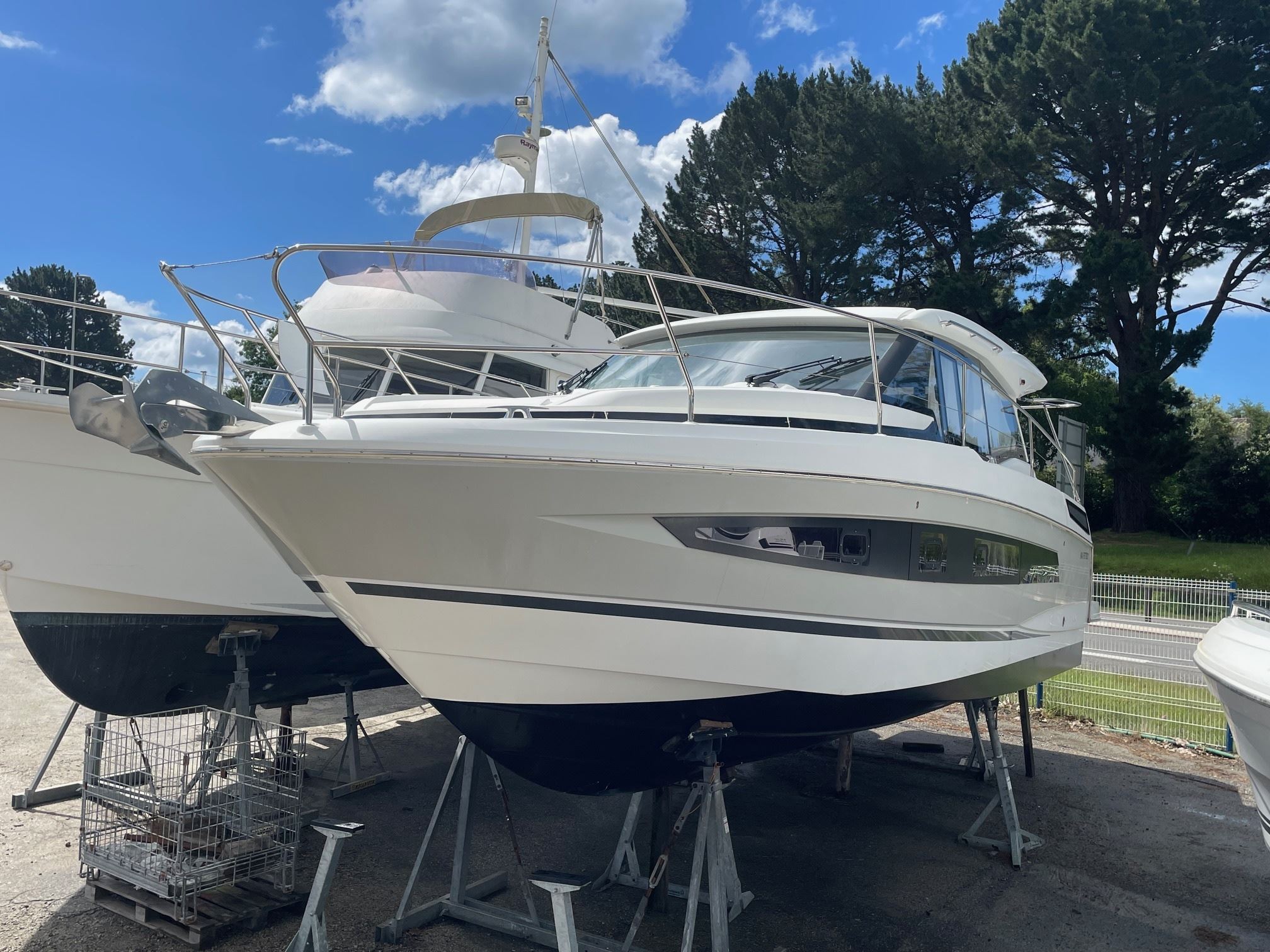 JEANNEAU NC 37