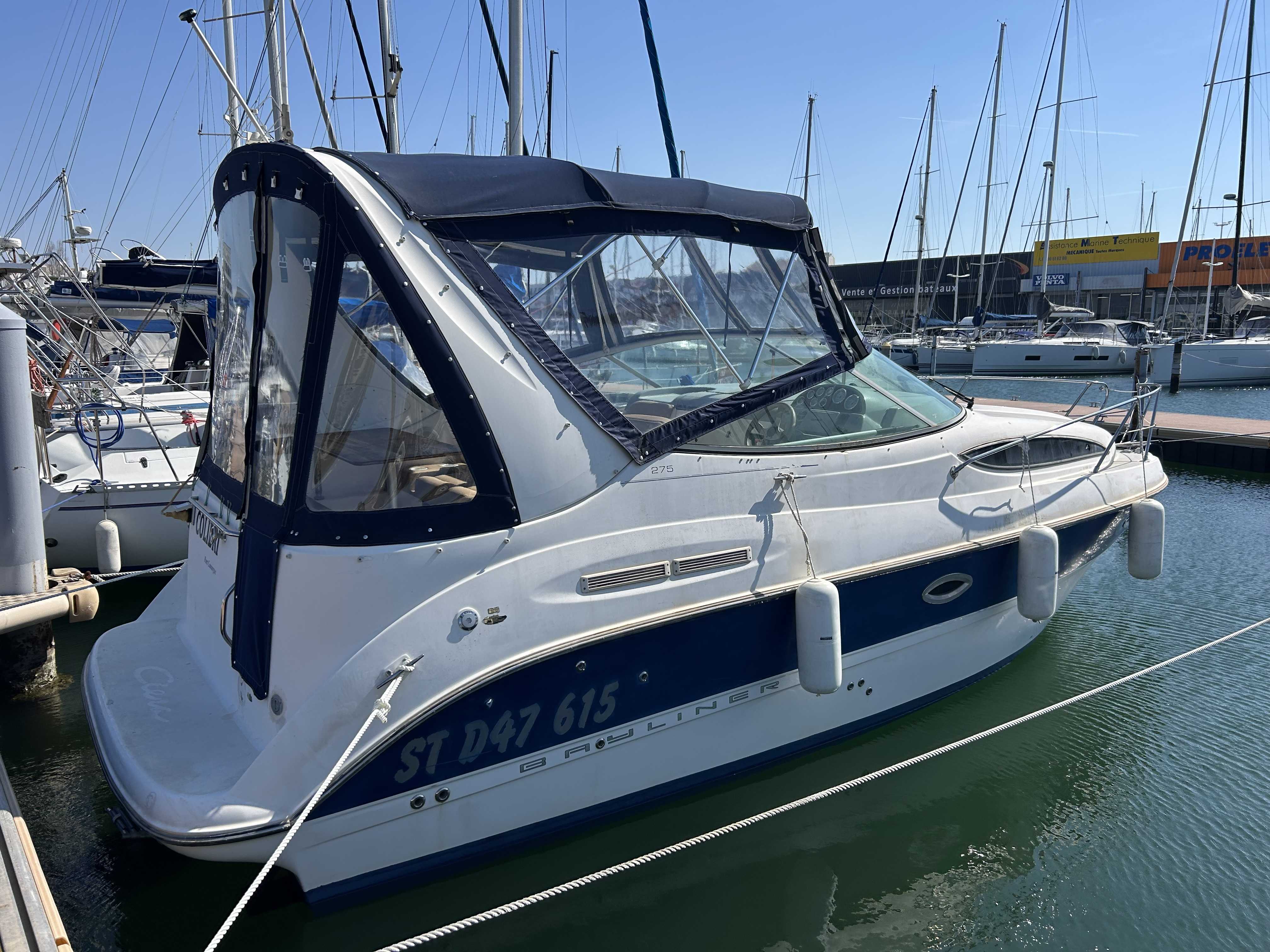 BAYLINER 275