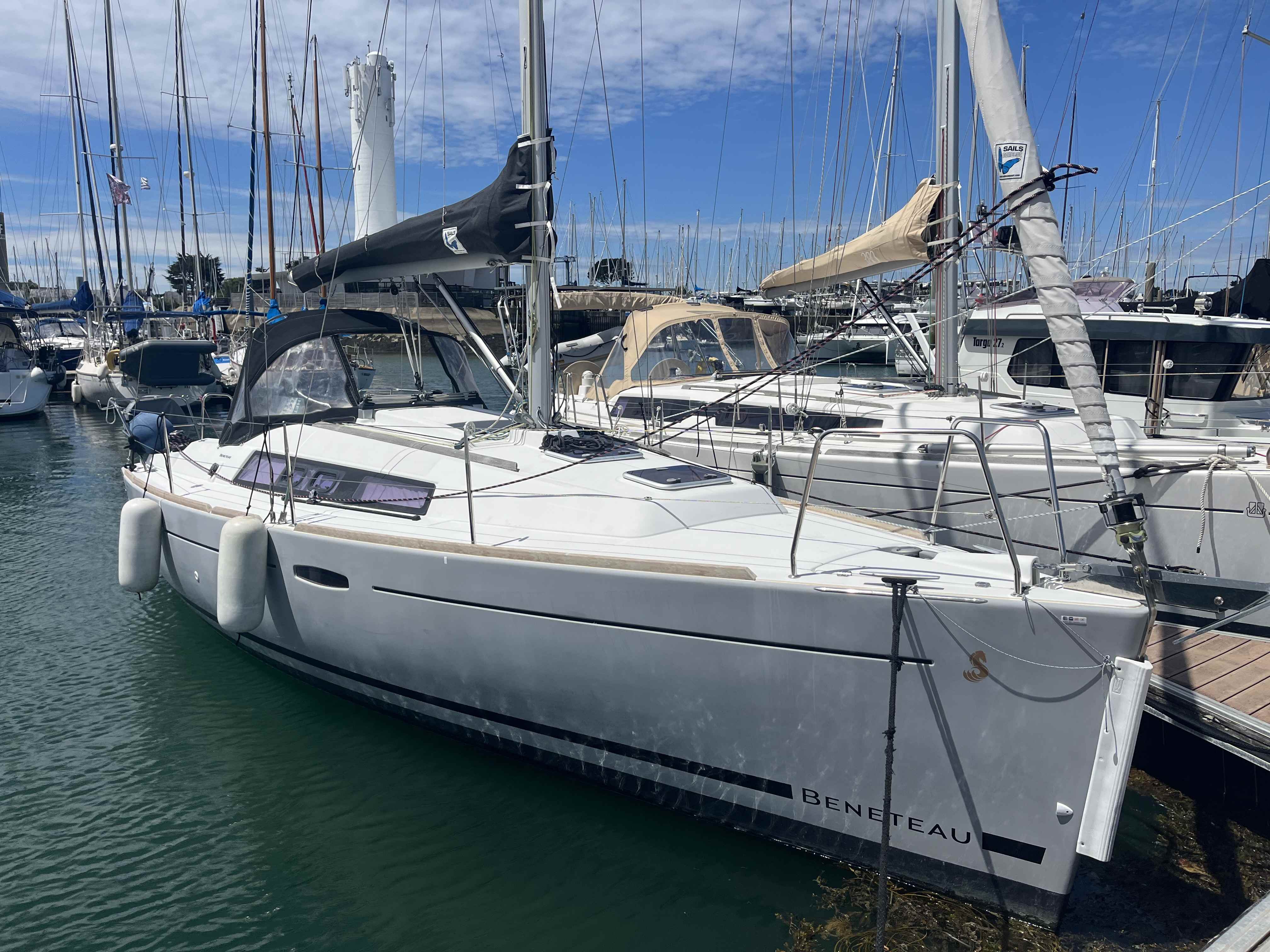 BENETEAU OCEANIS 31