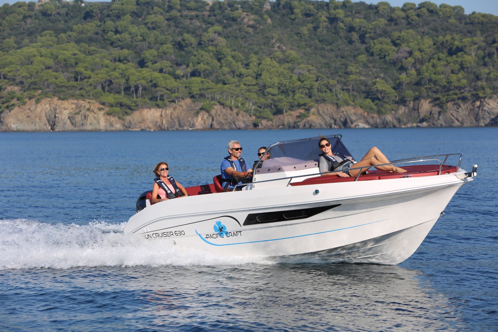 PACIFIC CRAFT 630 Sun Cruiser