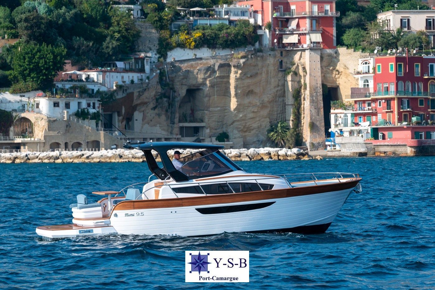 MIMI Libeccio 9.5 Cabin
