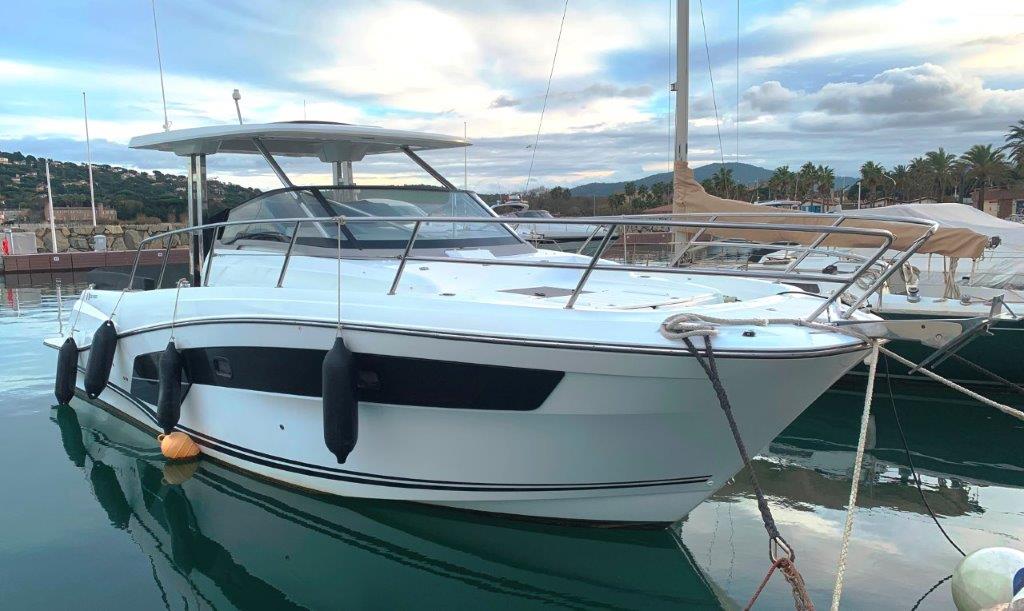 JEANNEAU CAP CAMARAT 10.5 WA SERIE 2