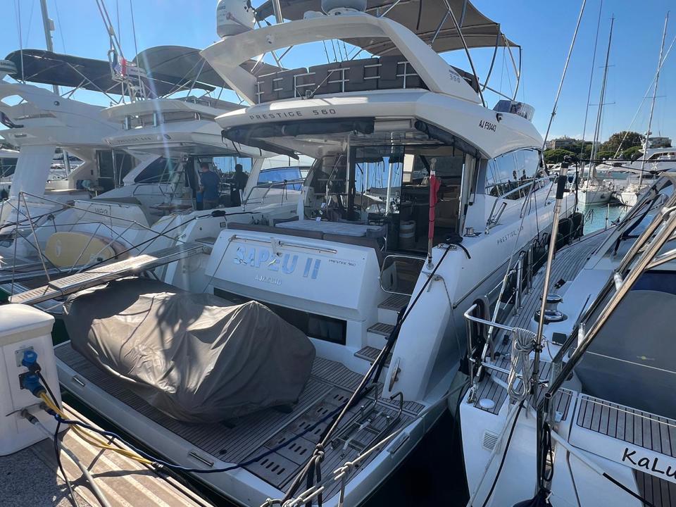 PRESTIGE 560