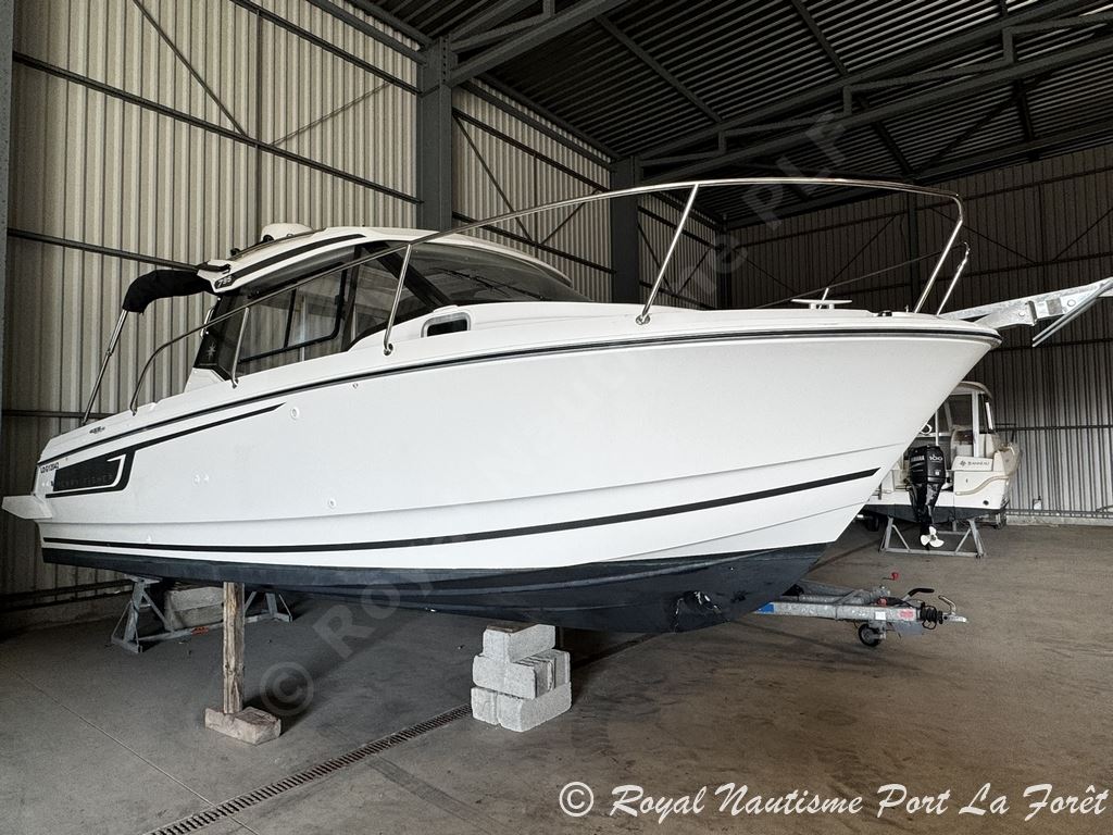 JEANNEAU MERRY FISHER 795