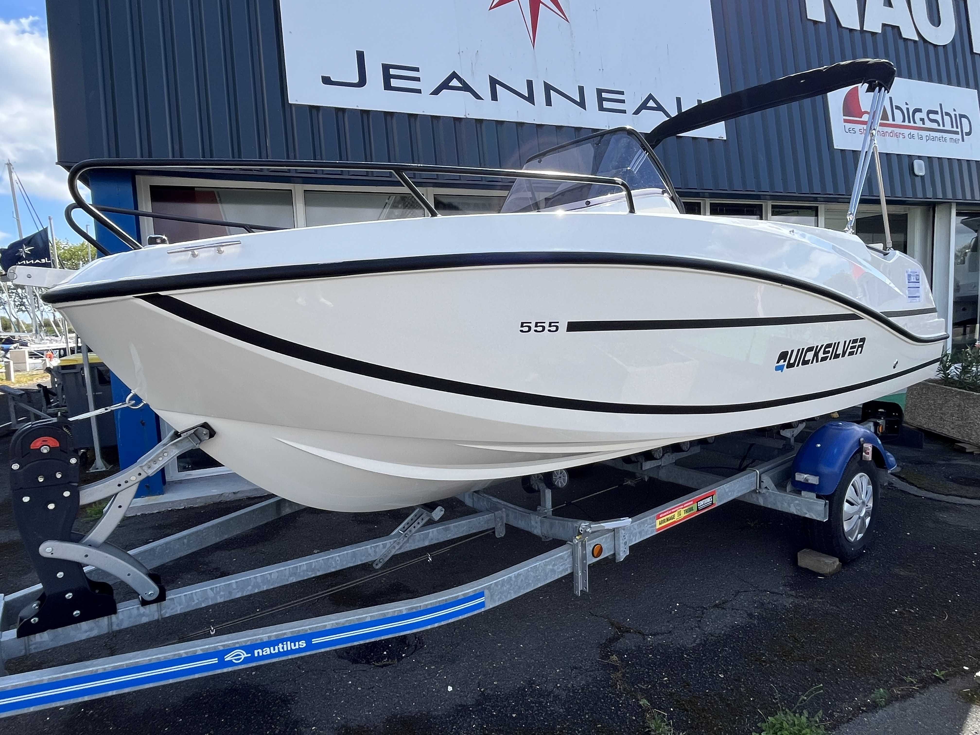 QUICKSILVER ACTIV 555 OPEN