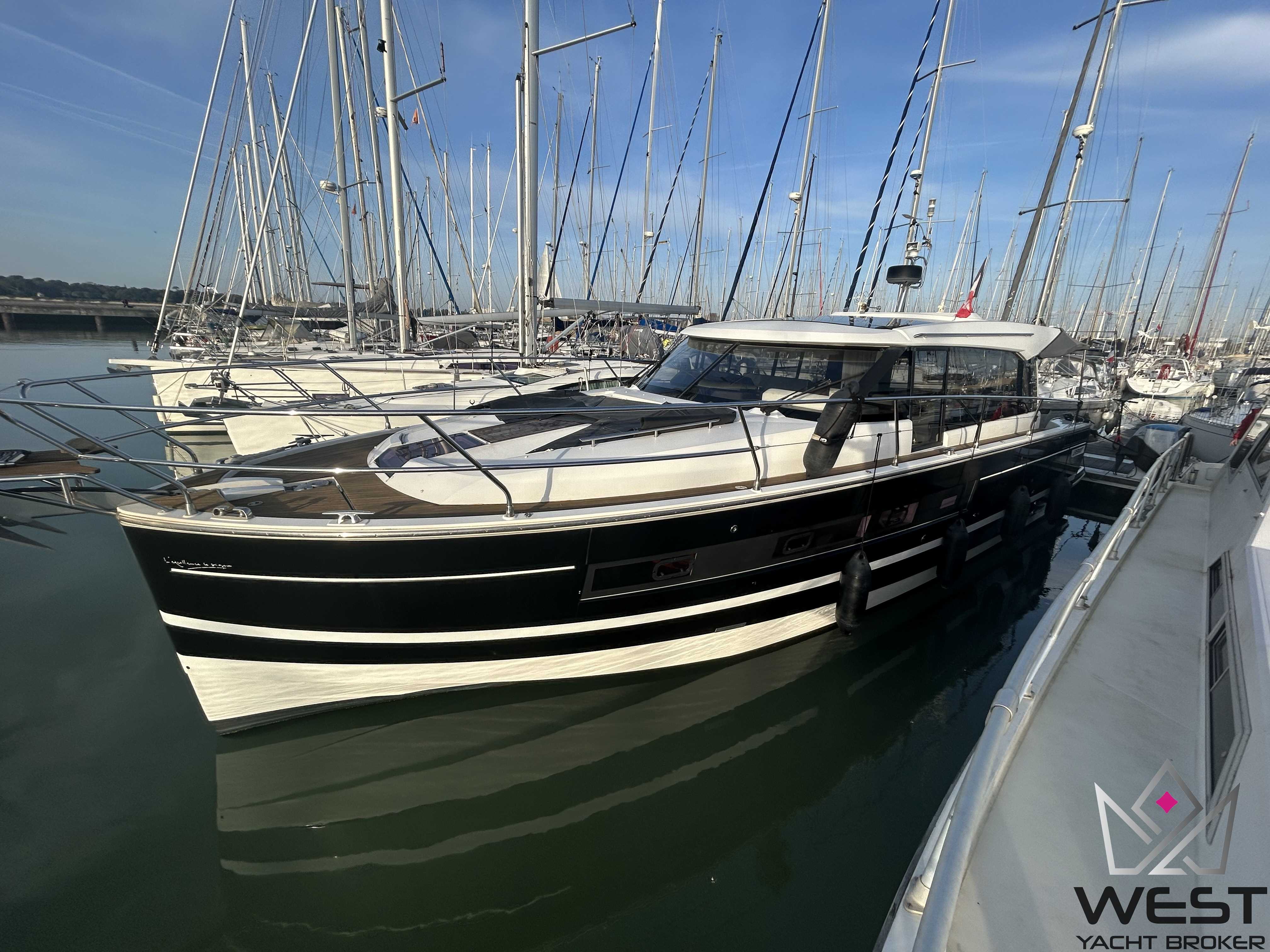 JEANNEAU NC 14