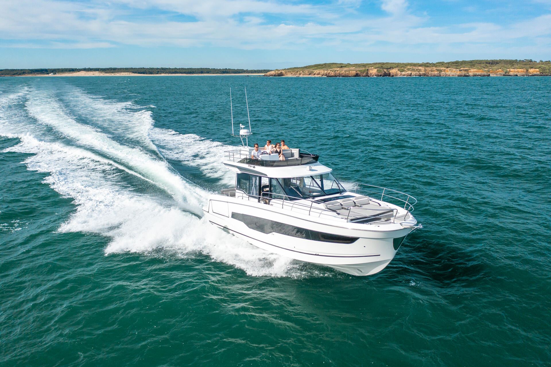JEANNEAU MERRY FISHER 1295FLY