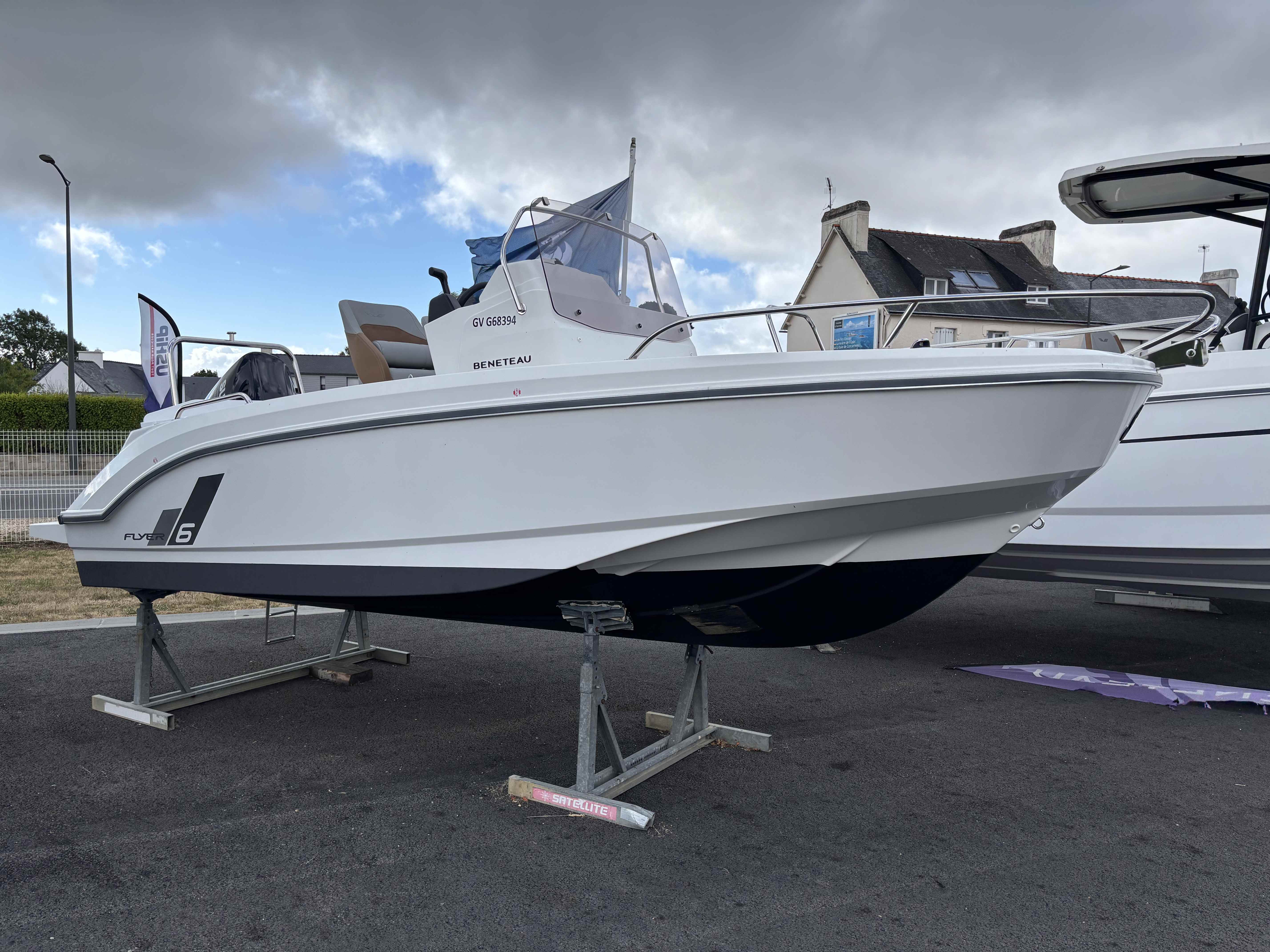 BENETEAU FLYER 6 SPACEdeck