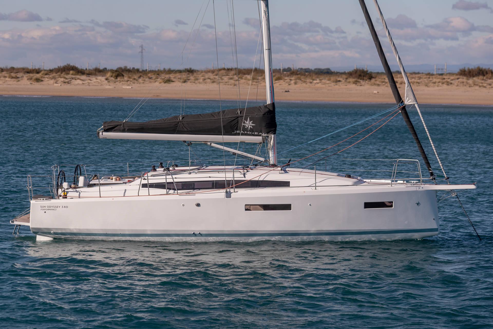 JEANNEAU SUN ODYSSEY 380