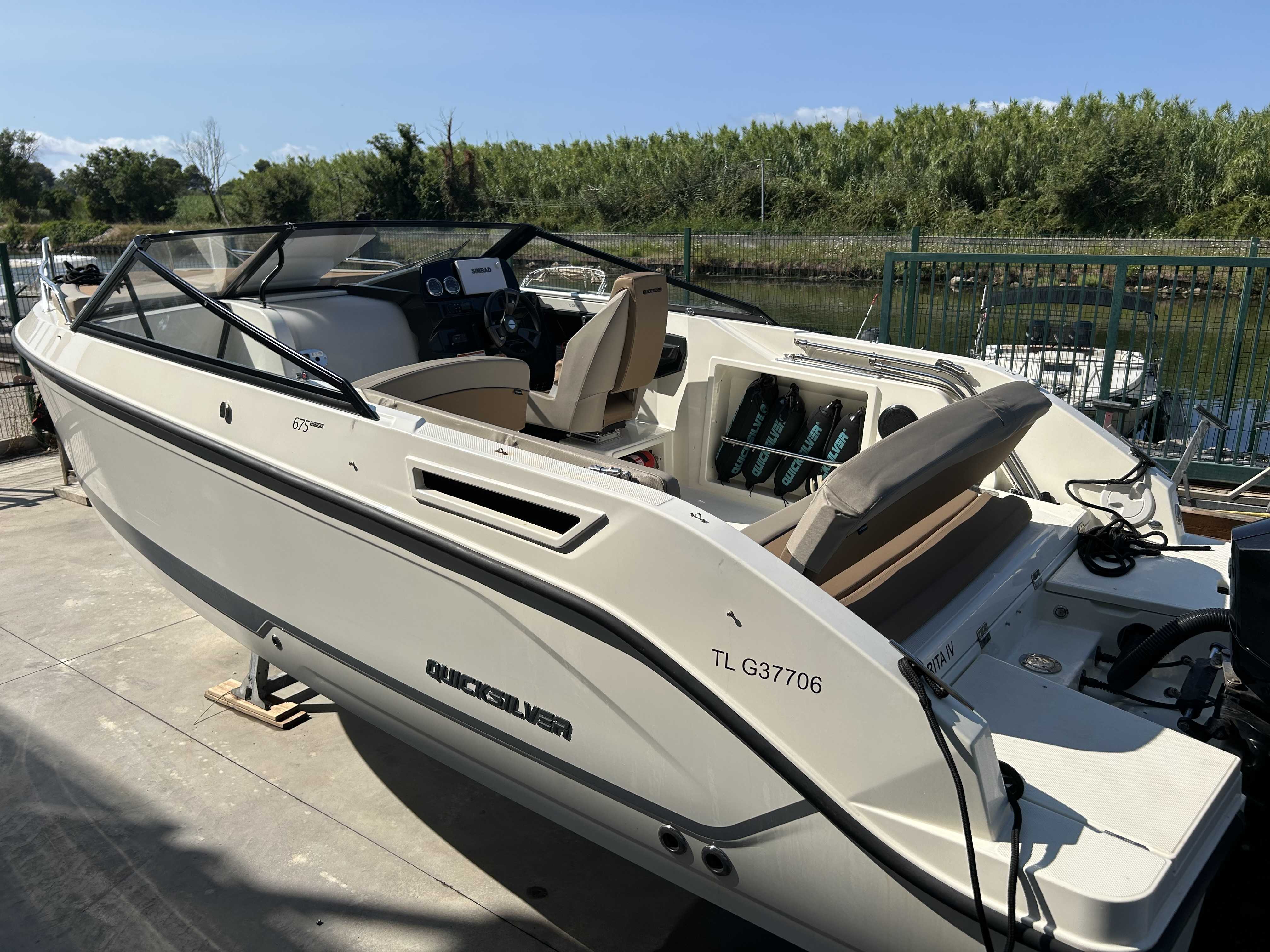 QUICKSILVER Activ 675 Cruiser
