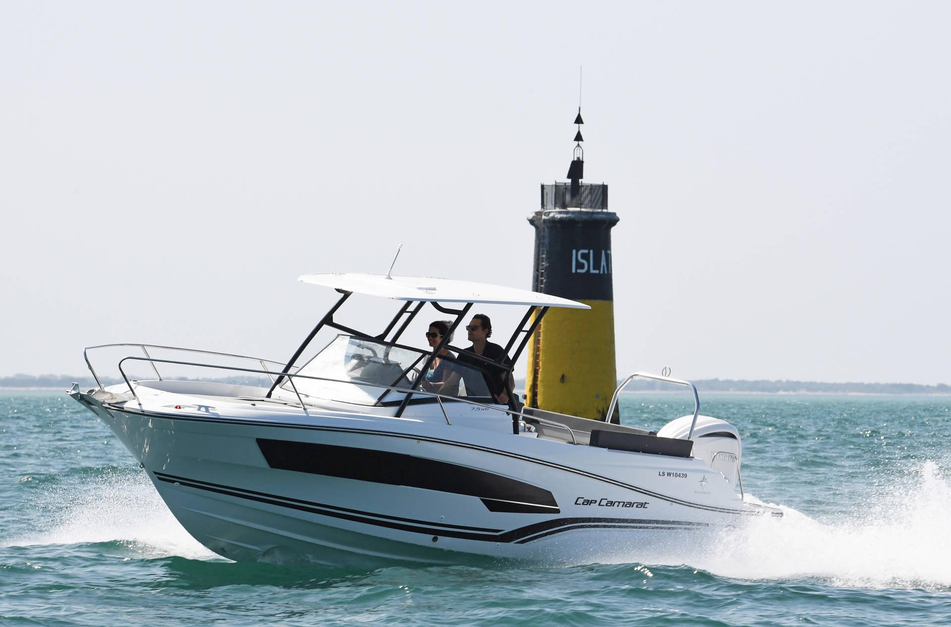JEANNEAU CAP CAMARAT 7.5 WA SERIE 3