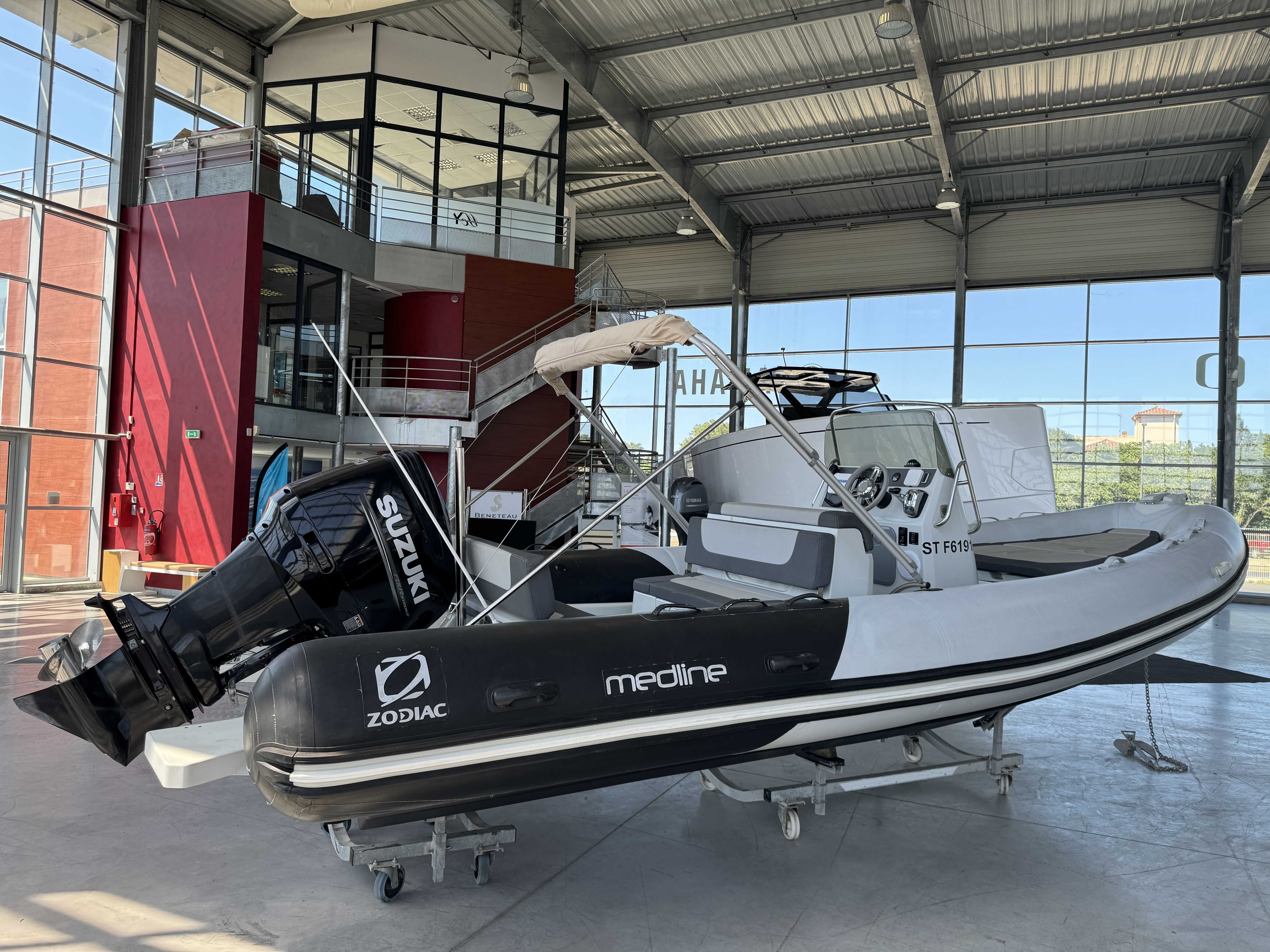 Zodiac Medline 740