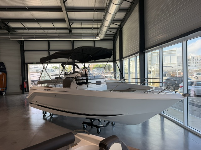 B2 MARINE CAP FERRET 652 OPEN
