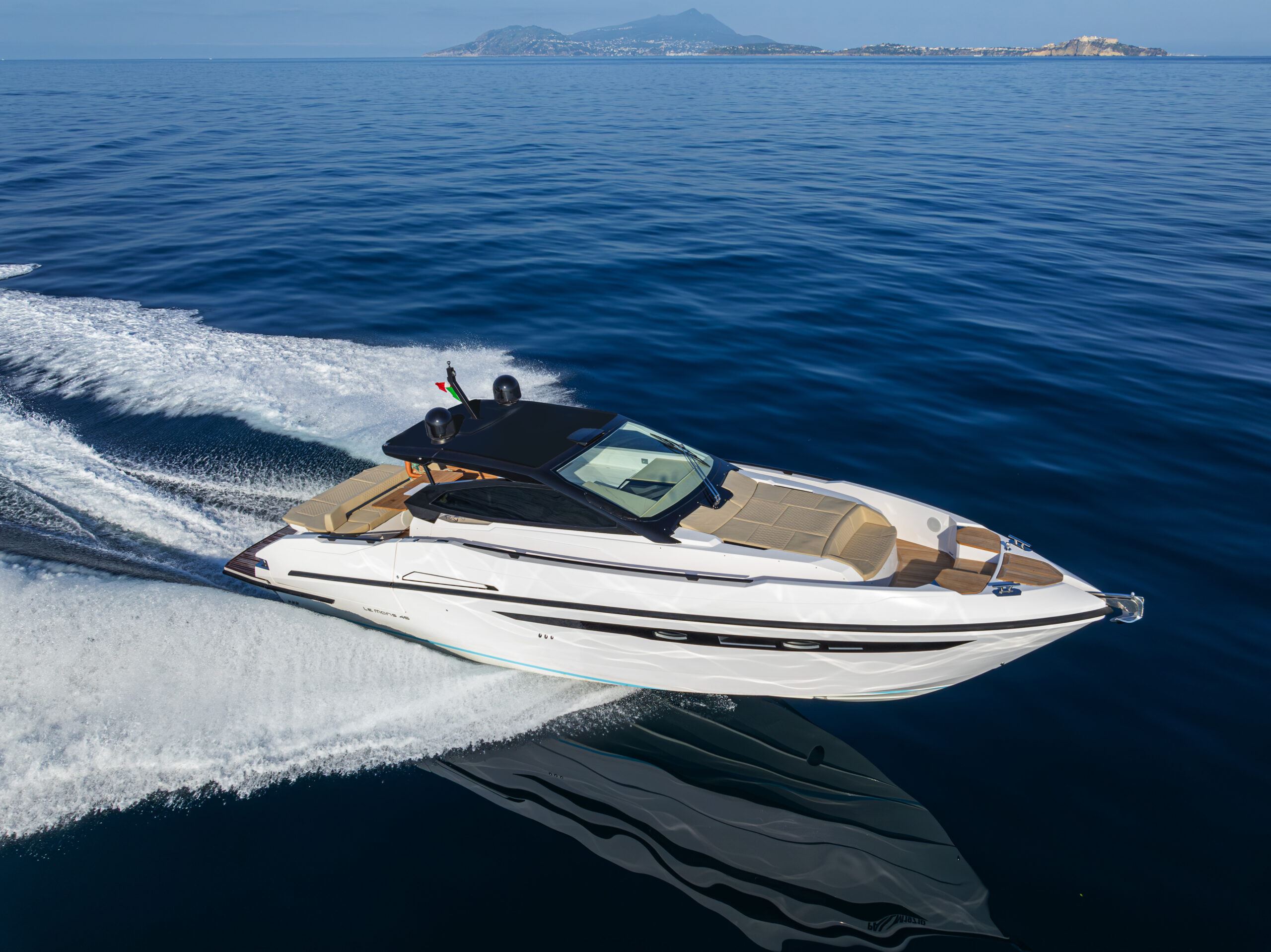 RIO YACHT LE MANS 45