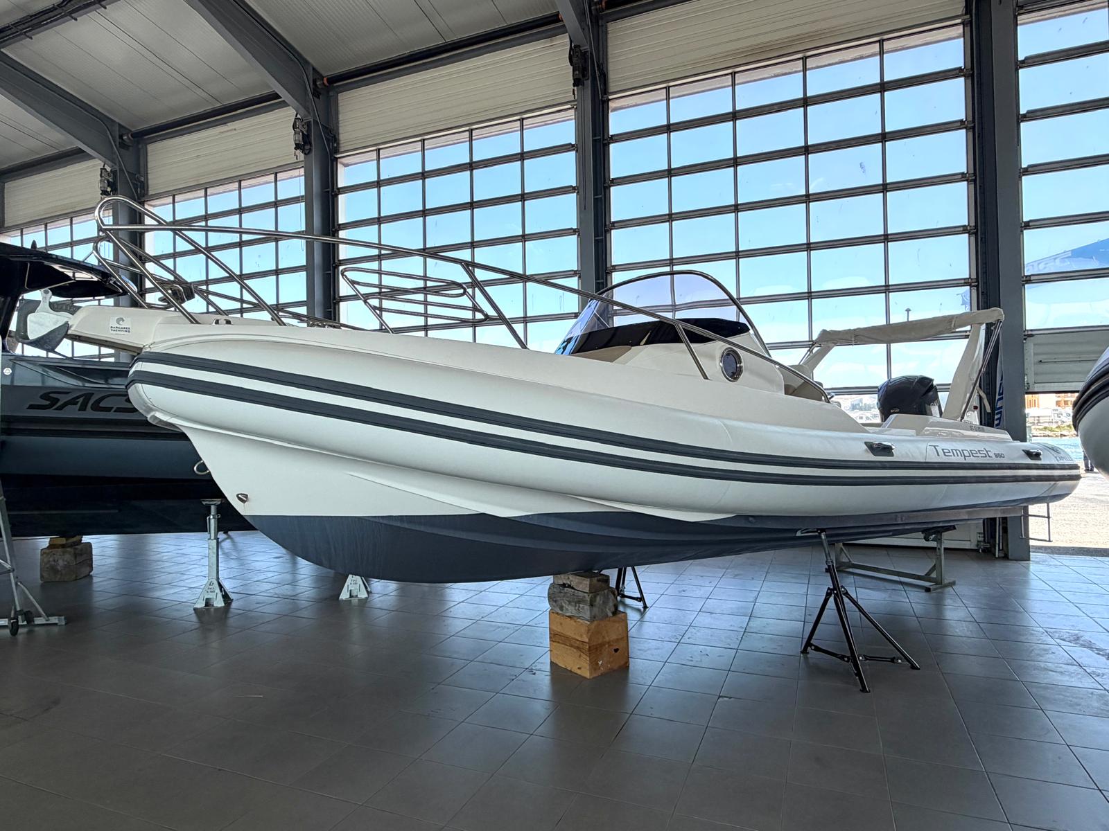 CAPELLI TEMPEST 850 WA