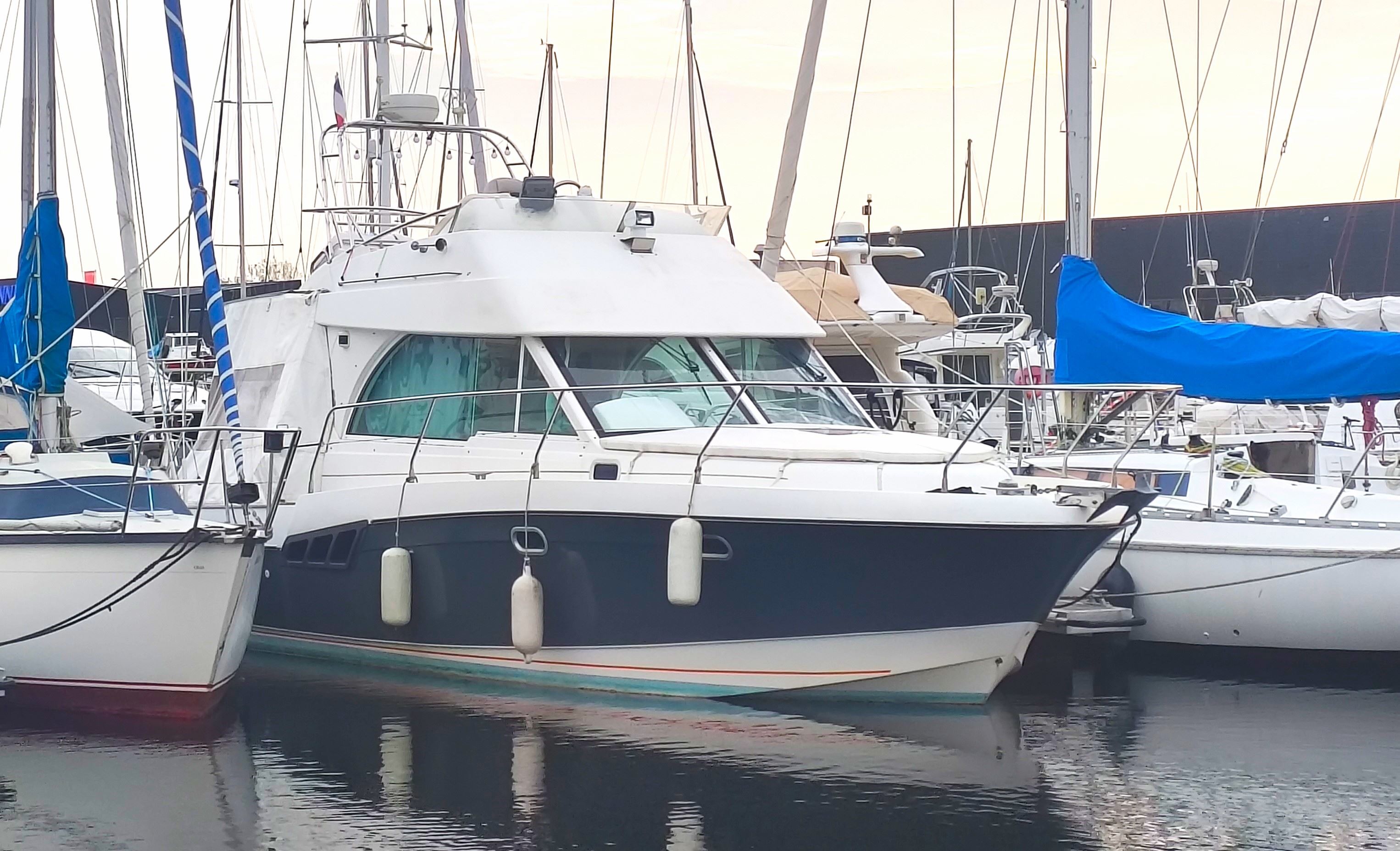 BENETEAU ANTARES 9.80