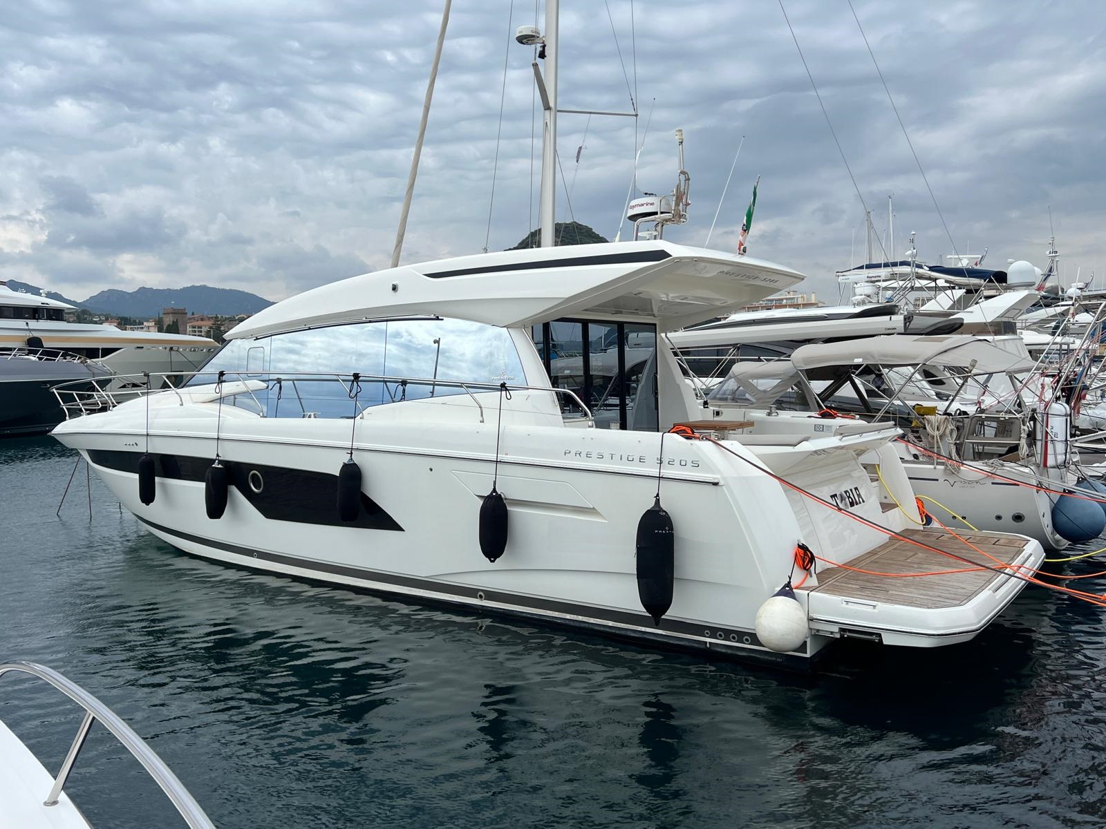 PRESTIGE 520 S