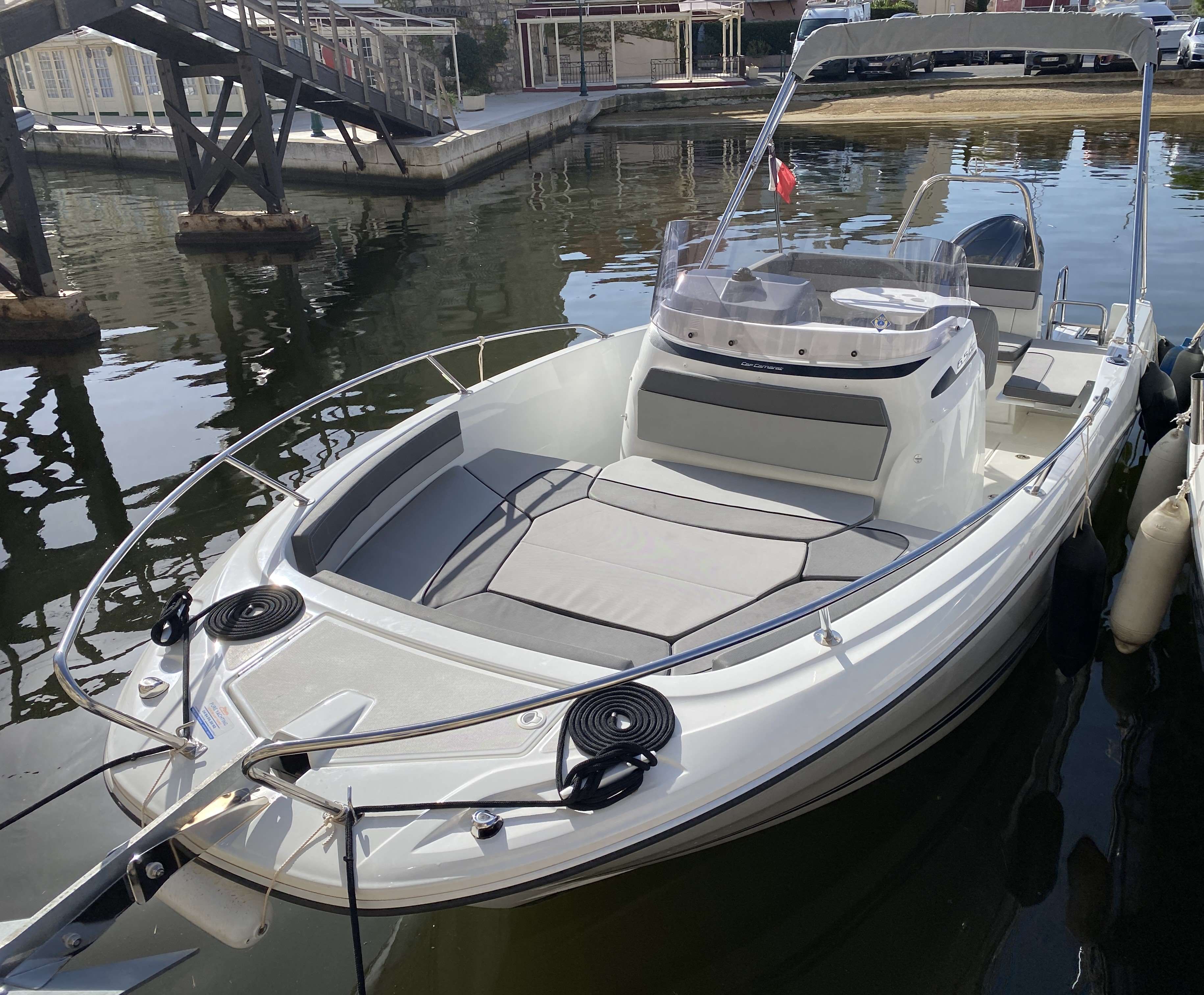 JEANNEAU CAP CAMARAT 6.5 CC SERIE 3