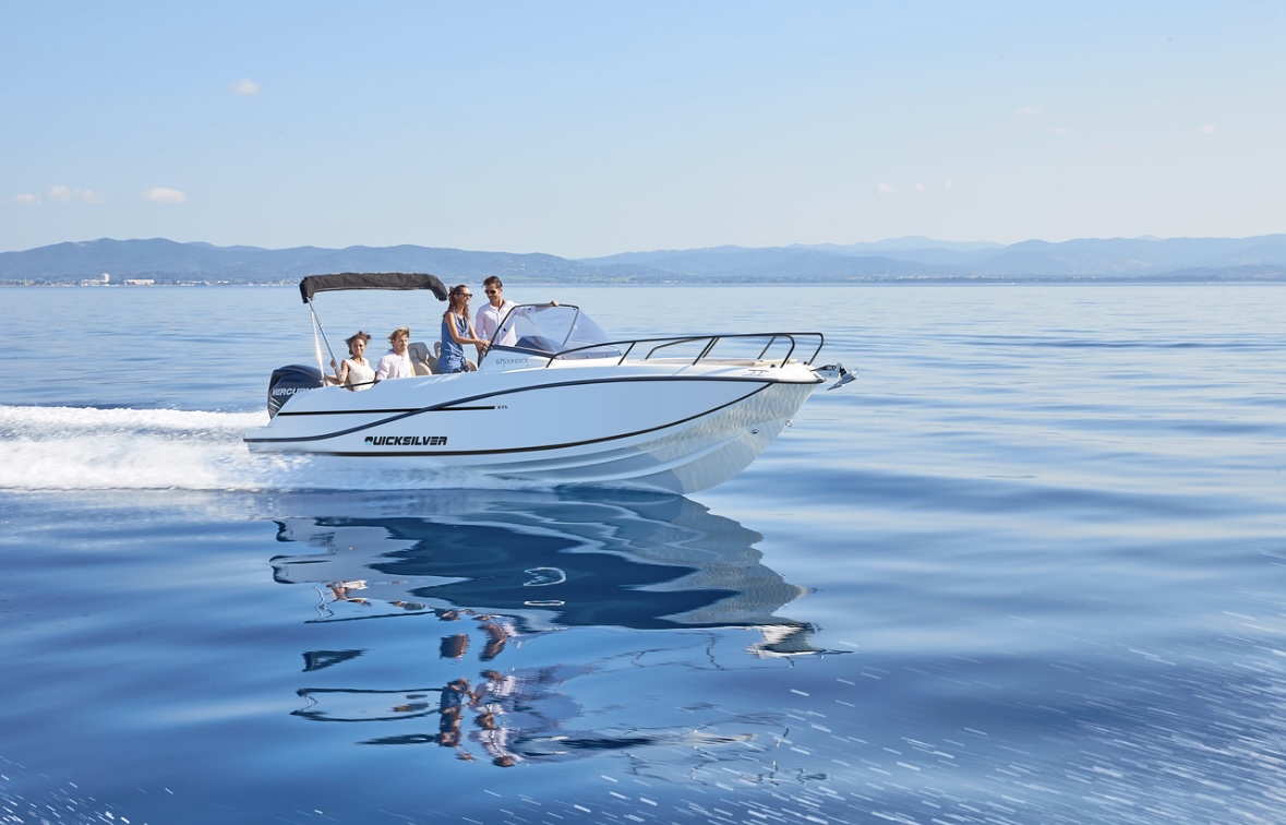 QUICKSILVER ACTIV 675 SUNDECK