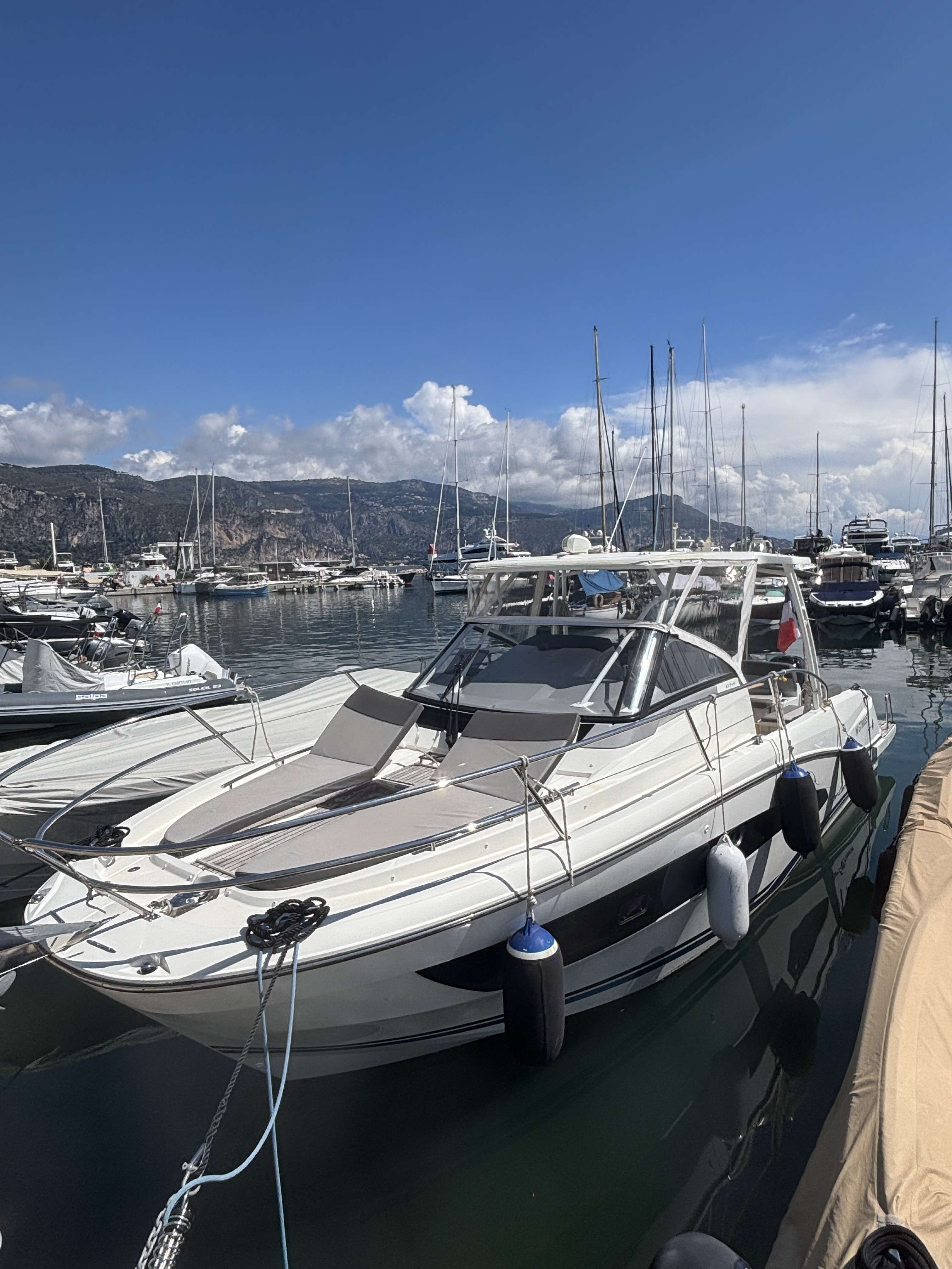 JEANNEAU Cap Camarat 10.5